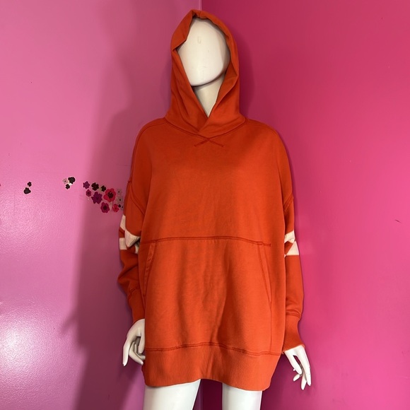 FP Movement - At My Best Chenille Logo Hoodie small - Picture 3 of 10